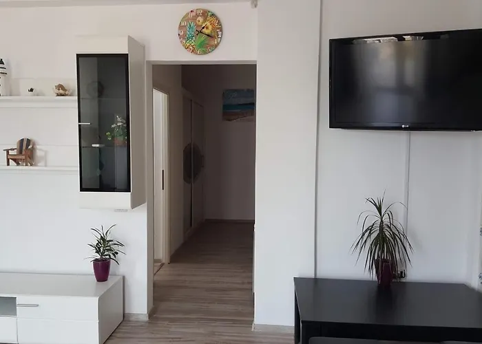 Muzea Mamaia Nord Apartmán *
